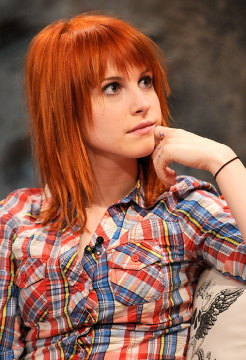 hayley williams orange hair 2009